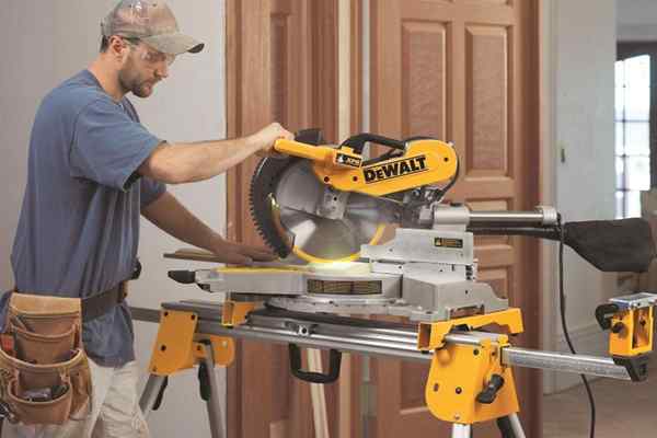 Saw Dewalt Miter terbaik pada tahun 2023