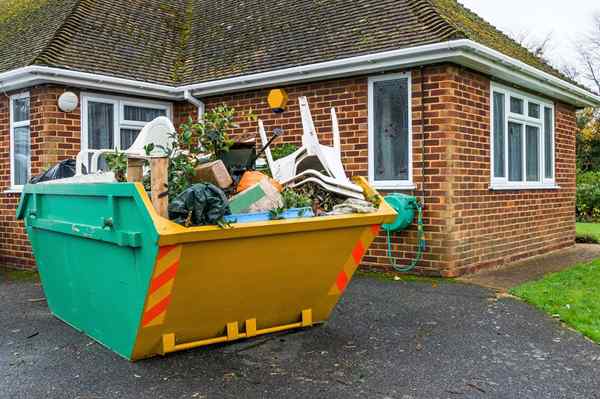 Apa harga sewa tempat sampah? Meruntuhkan biaya untuk menyewa tempat sampah