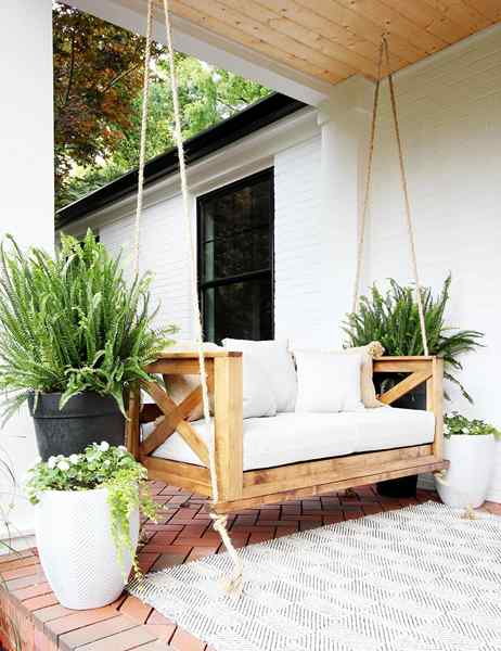 12 Rencana Swing Porch untuk Membangun Tempat Siesta Terbaik Outdoor