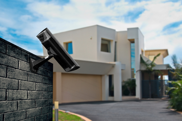 Aqui está exatamente onde colocar câmeras de segurança em sua casa para obter a melhor proteção