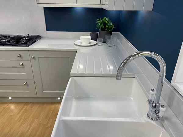 Berapa biaya countertops corian?