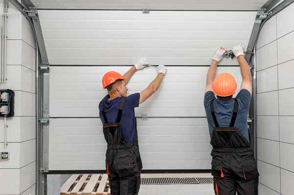 Combien coûte le remplacement des portes de garage?