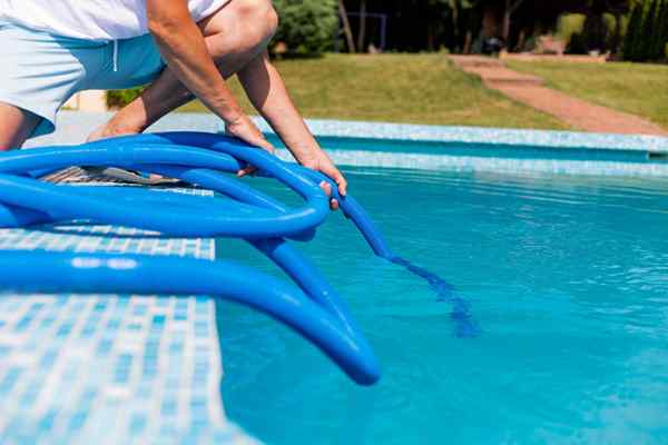 Quanto custa a remoção da piscina?