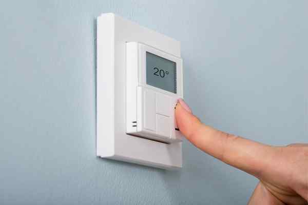 Combien coûte le remplacement du thermostat?