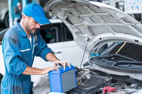 Como trocar a bateria de um carro como um profissional