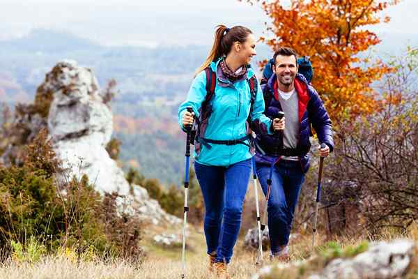 Os 15 melhores presentes para os caminhantes que vivem para o ar livre