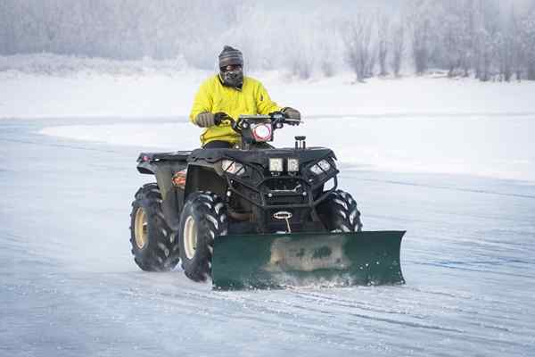 As melhores lâminas de arado de neve de Atv de 2023