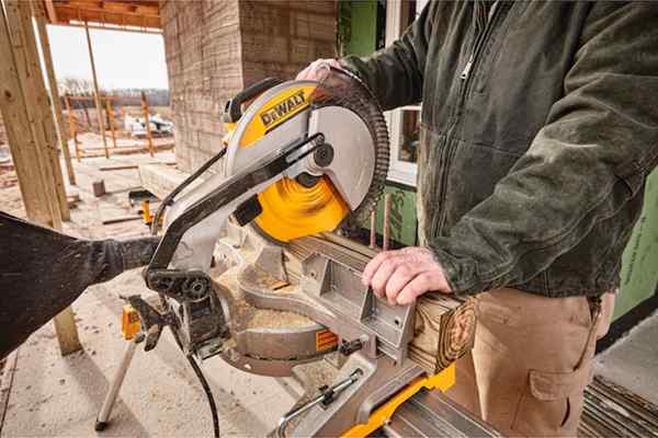 Les meilleures offres d'outils Dewalt à acheter en janvier