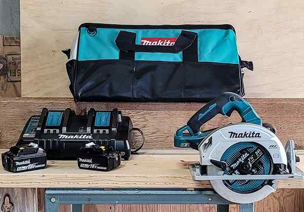 Kami menguji 36 volt makita cordless sirkular gergaji apakah itu membuat potongan?