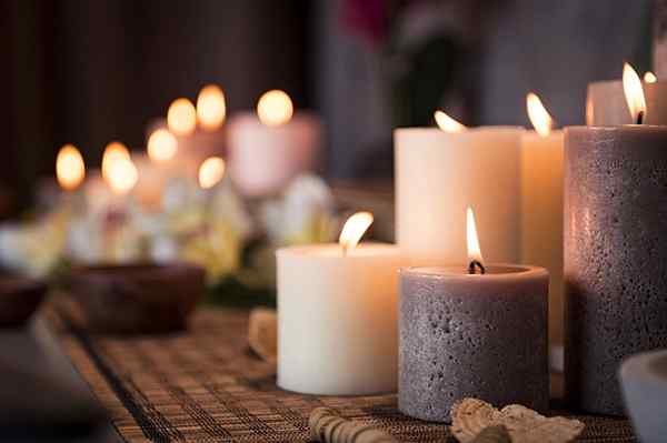 15 formas de iluminar tu decoración con velas